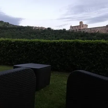 Bed & Breakfast La Casa Tra Gli Ulivi 2*